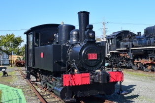 103号蒸気機関車